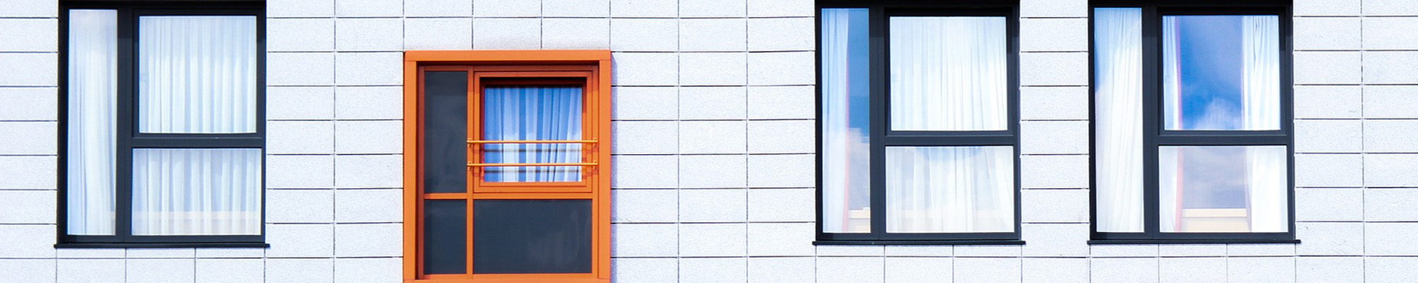 windows on apartment building